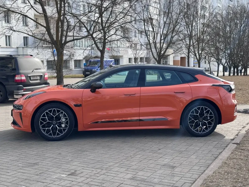 2024 Zeekr 001 с пробегом 80 км