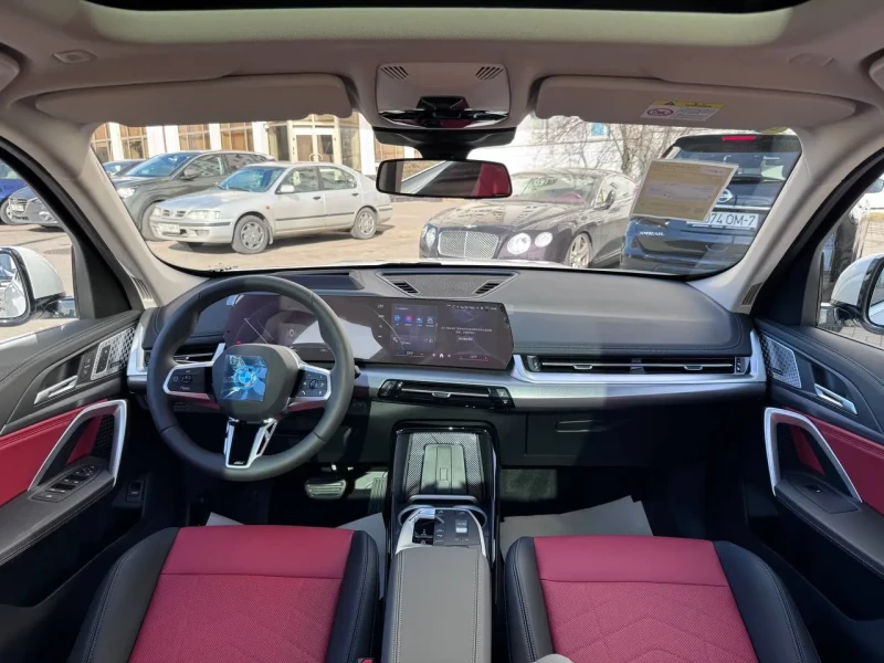 2024 BMW iX1 с пробегом 10 км