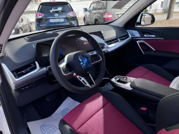2024 BMW iX1 с пробегом 10 км