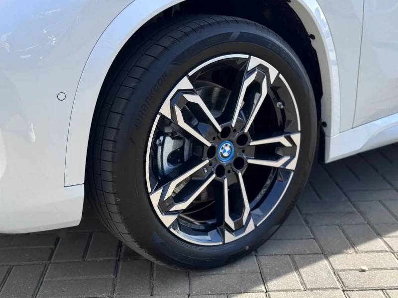 2024 BMW iX1 с пробегом 10 км