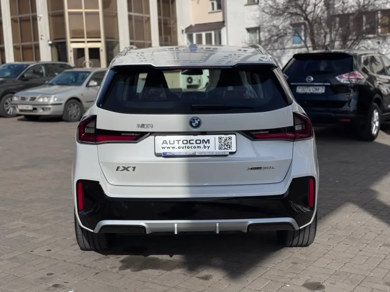 2024 BMW iX1 с пробегом 10 км
