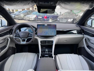 2024 BYD Song Plus с пробегом 10 км
