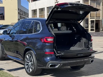 2020 BMW X5 с пробегом 127 000 км