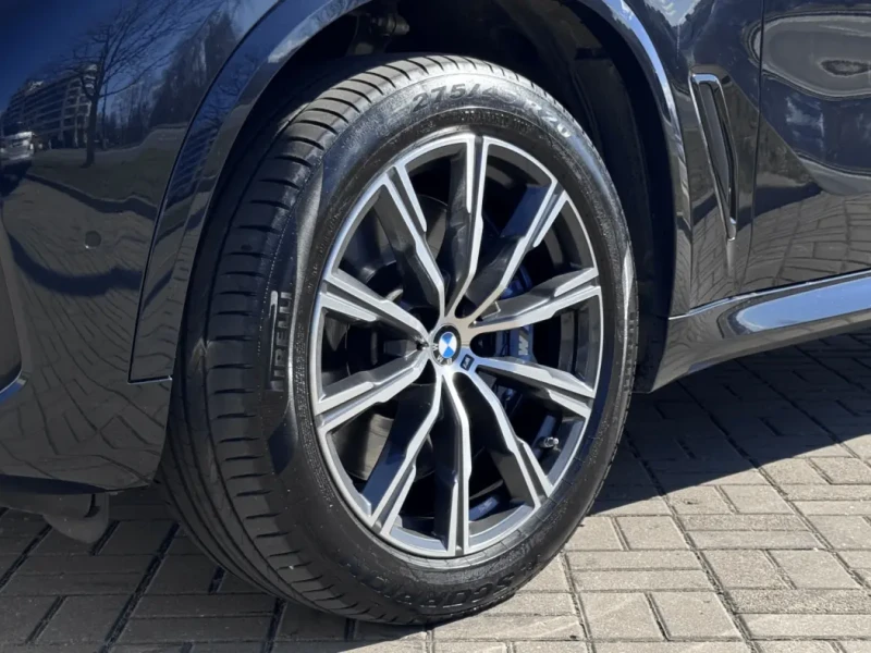 2020 BMW X5 с пробегом 127 000 км
