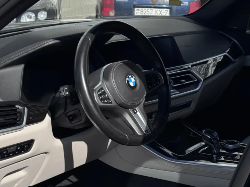2020 BMW X5 с пробегом 127 000 км