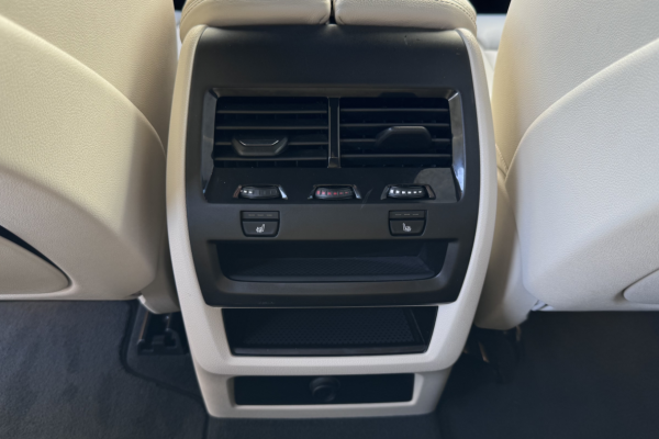 2020 BMW X5 с пробегом 127 000 км