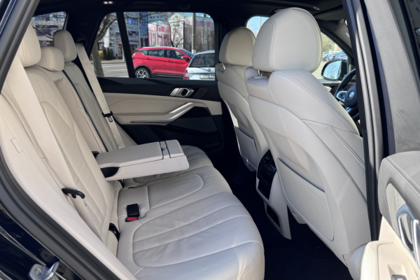 2020 BMW X5 с пробегом 127 000 км