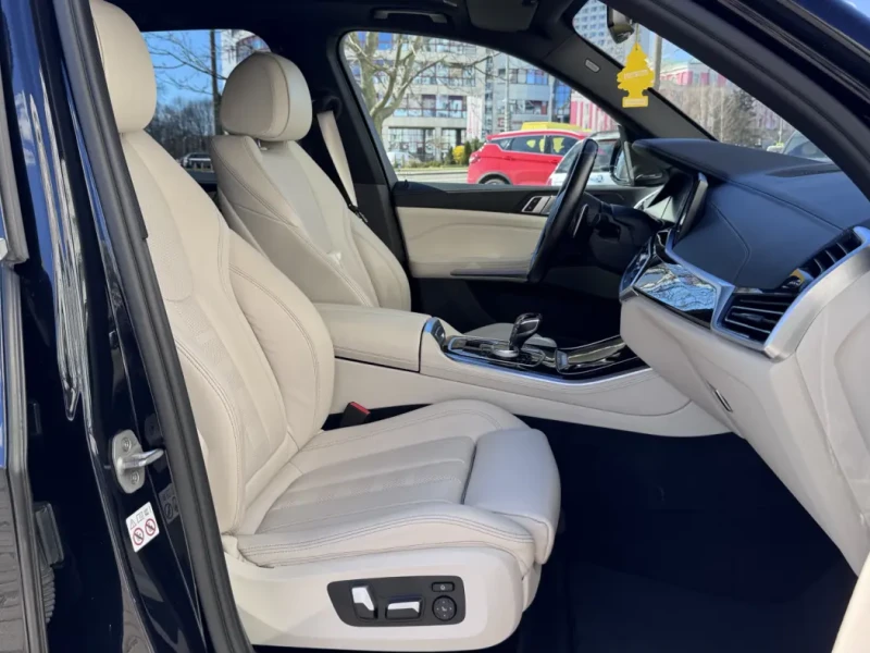 2020 BMW X5 с пробегом 127 000 км