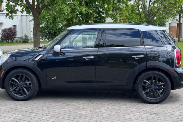 2011 Mini Countryman с пробегом 140 000 км