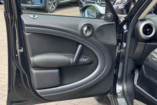 2011 Mini Countryman с пробегом 140 000 км