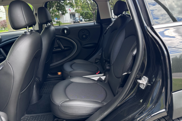 2011 Mini Countryman с пробегом 140 000 км