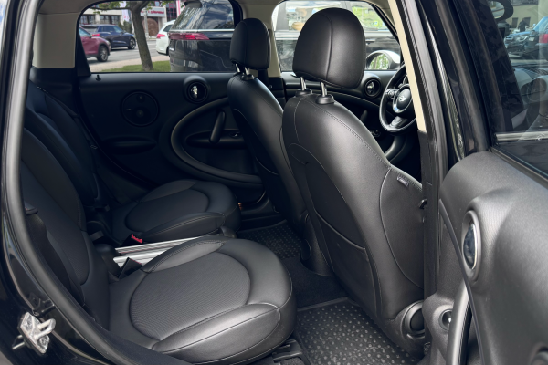 2011 Mini Countryman с пробегом 140 000 км