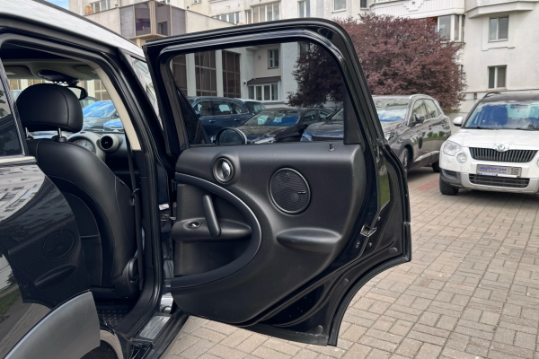 2011 Mini Countryman с пробегом 140 000 км