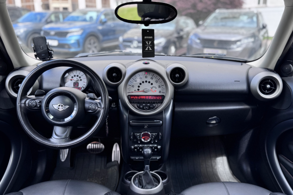 2011 Mini Countryman с пробегом 140 000 км