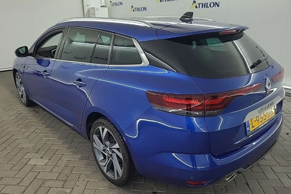 2021 Renault Megane с пробегом 130 000 км