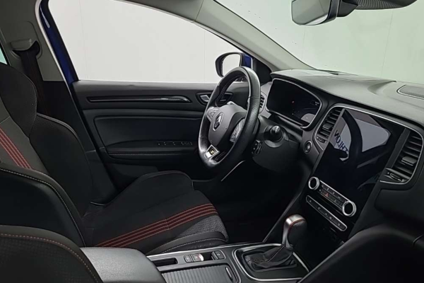 2021 Renault Megane с пробегом 130 000 км