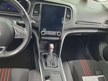 2021 Renault Megane с пробегом 130 000 км
