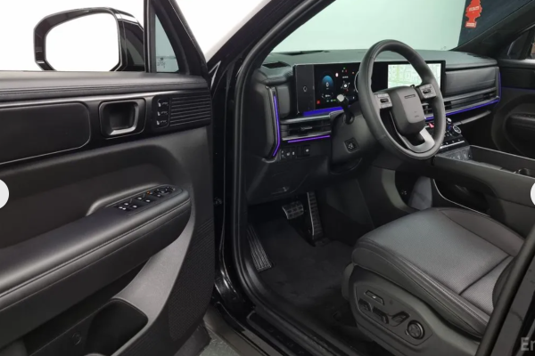 2025 Hyundai Santa Fe с пробегом 50 км