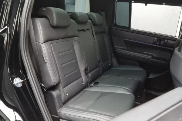 2025 Hyundai Santa Fe с пробегом 50 км