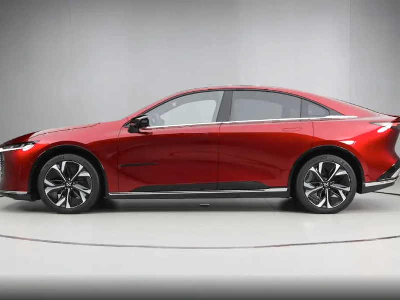 2025 Mazda EZ-6 без пробега