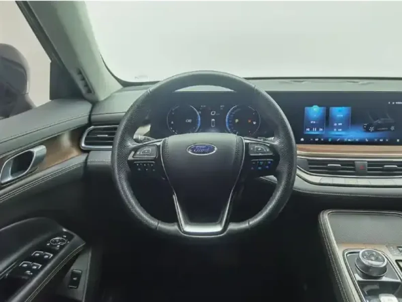 2022 Ford Equator с пробегом 15 224 км