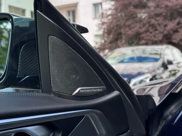 2021 BMW M4 с пробегом 15 000 км