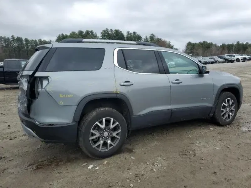 2021 GMC Acadia с пробегом 13 000 миль