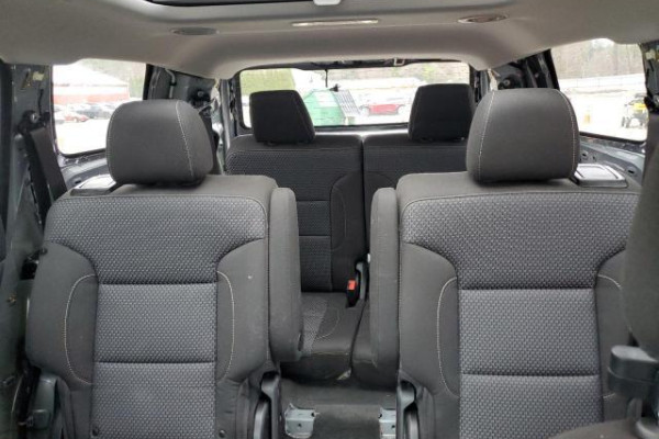 2021 GMC Acadia с пробегом 13 000 миль