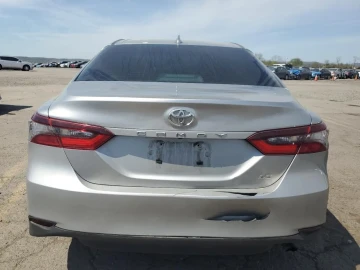 2021 Toyota Camry с пробегом 69 000 миль