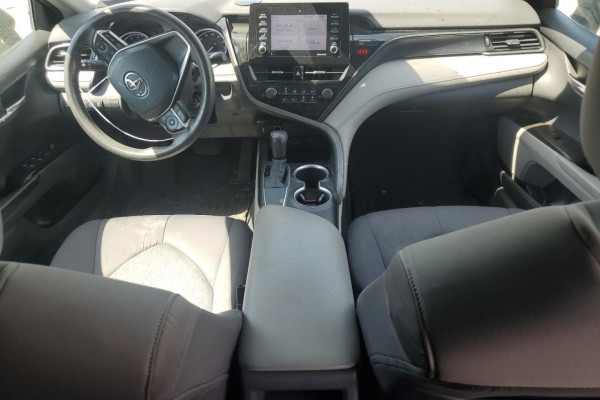 2021 Toyota Camry с пробегом 69 000 миль