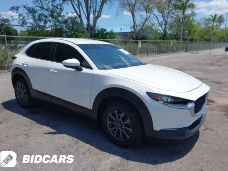 2021 Mazda CX-30 с пробегом 32 000 миль