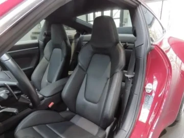 2022 Porsche 911 с пробегом 37 500 км