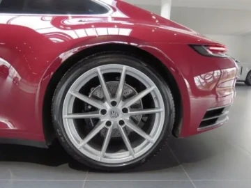 2022 Porsche 911 с пробегом 37 500 км