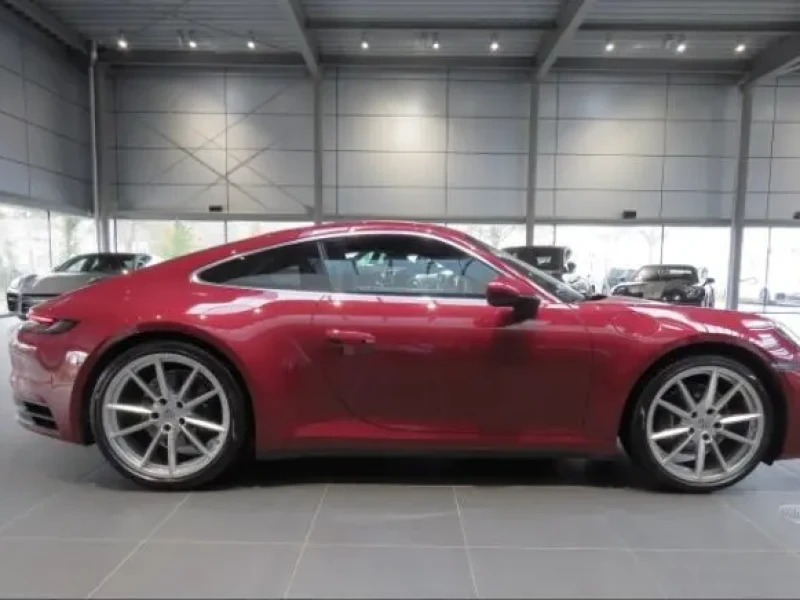 2022 Porsche 911 с пробегом 37 500 км