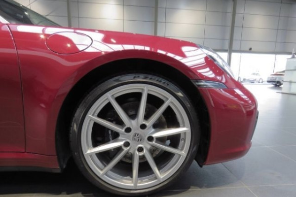 2022 Porsche 911 с пробегом 37 500 км
