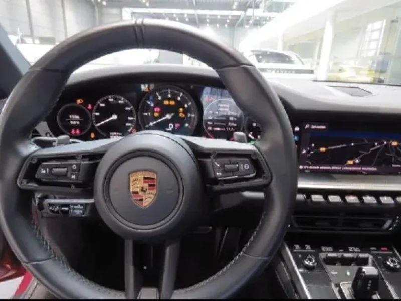 2022 Porsche 911 с пробегом 37 500 км