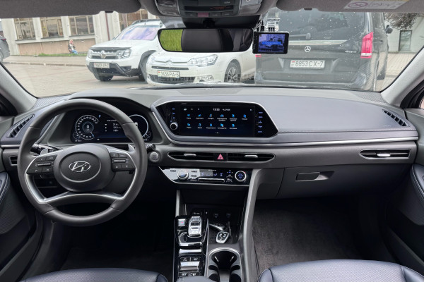 2022 Hyundai Sonata с пробегом 62 000 км
