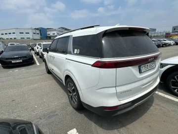2022 Kia Carnival с пробегом 209 130 км