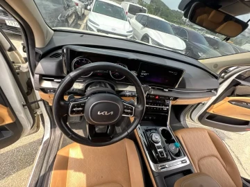 2022 Kia Carnival с пробегом 209 130 км