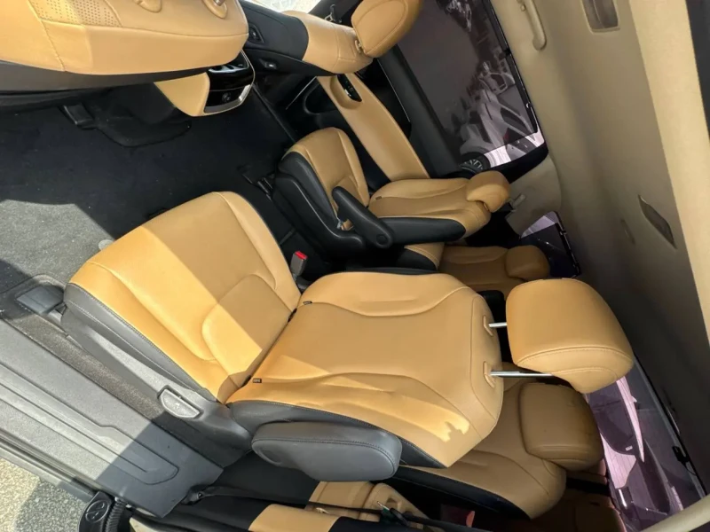 2022 Kia Carnival с пробегом 209 130 км