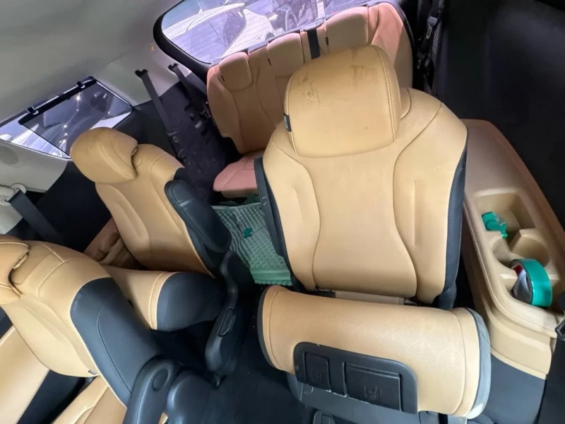 2022 Kia Carnival с пробегом 209 130 км