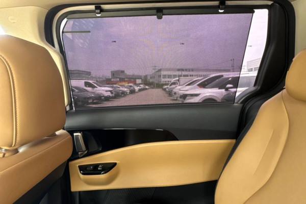 2022 Kia Carnival с пробегом 209 130 км