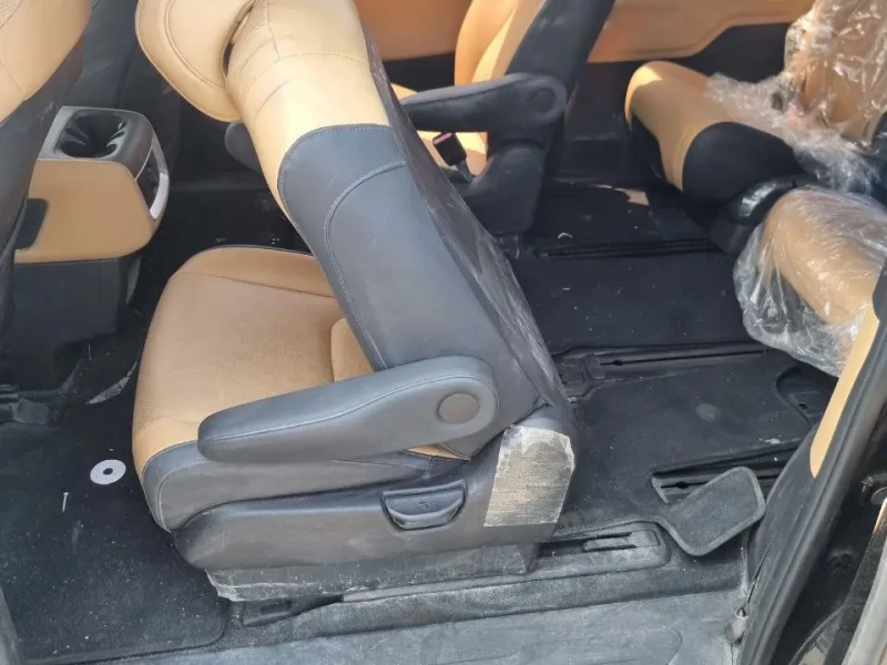 2021 Kia Carnival с пробегом 110 793 км