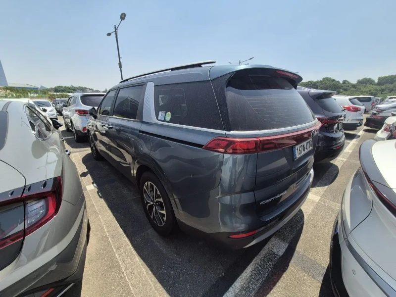 2021 Kia Carnival с пробегом 102 867 км