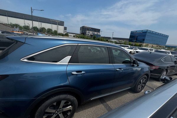2021 Kia Sorento с пробегом 184 940 км