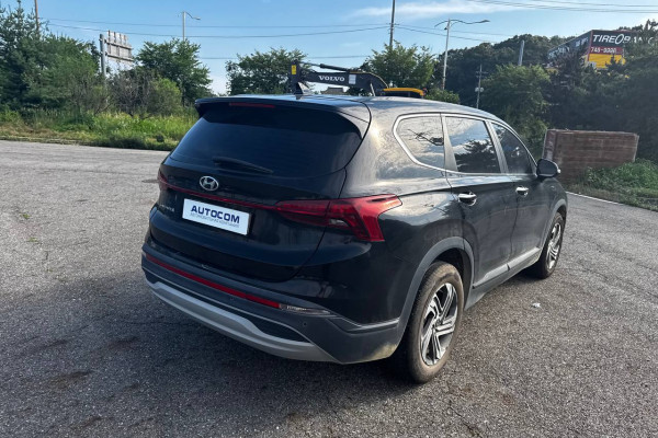 2021 Hyundai Santa Fe с пробегом 118 000 км