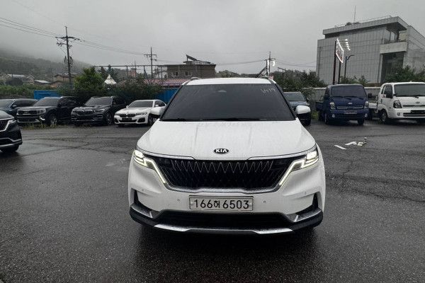 2021 Kia Carnival с пробегом 194 870 км