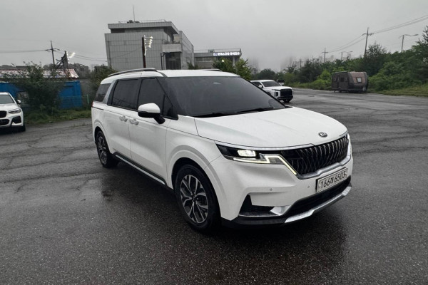 2021 Kia Carnival с пробегом 194 870 км