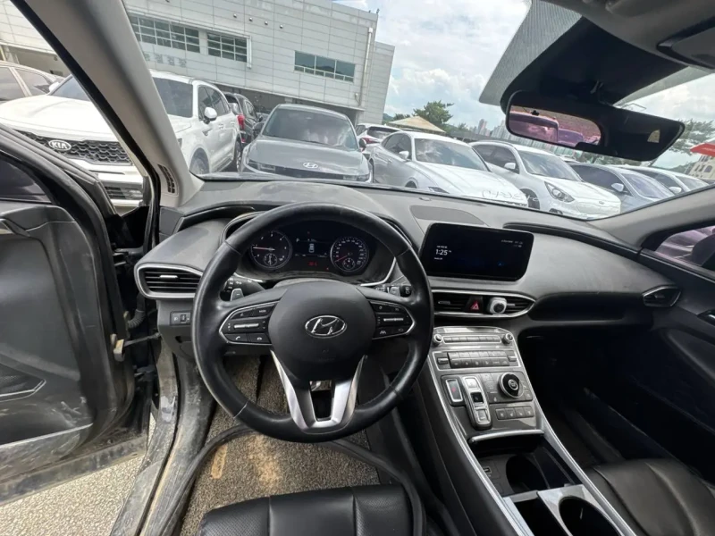 2021 Hyundai Santa Fe с пробегом 118 000 км