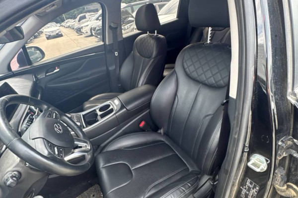 2021 Hyundai Santa Fe с пробегом 118 000 км